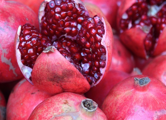 gallery/pomegranates